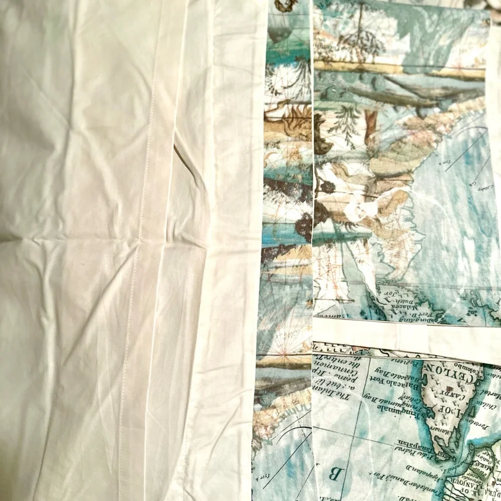 Pottery Barn World Map Duvet Cover & Shams. Blue and Cream King/CAL King